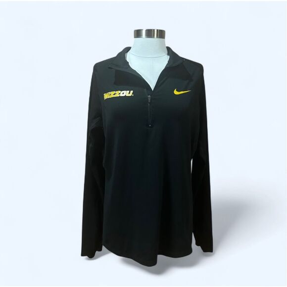 Nike Women’s Small Black Quarter Zip Light Pullover - Picture 1 of 6